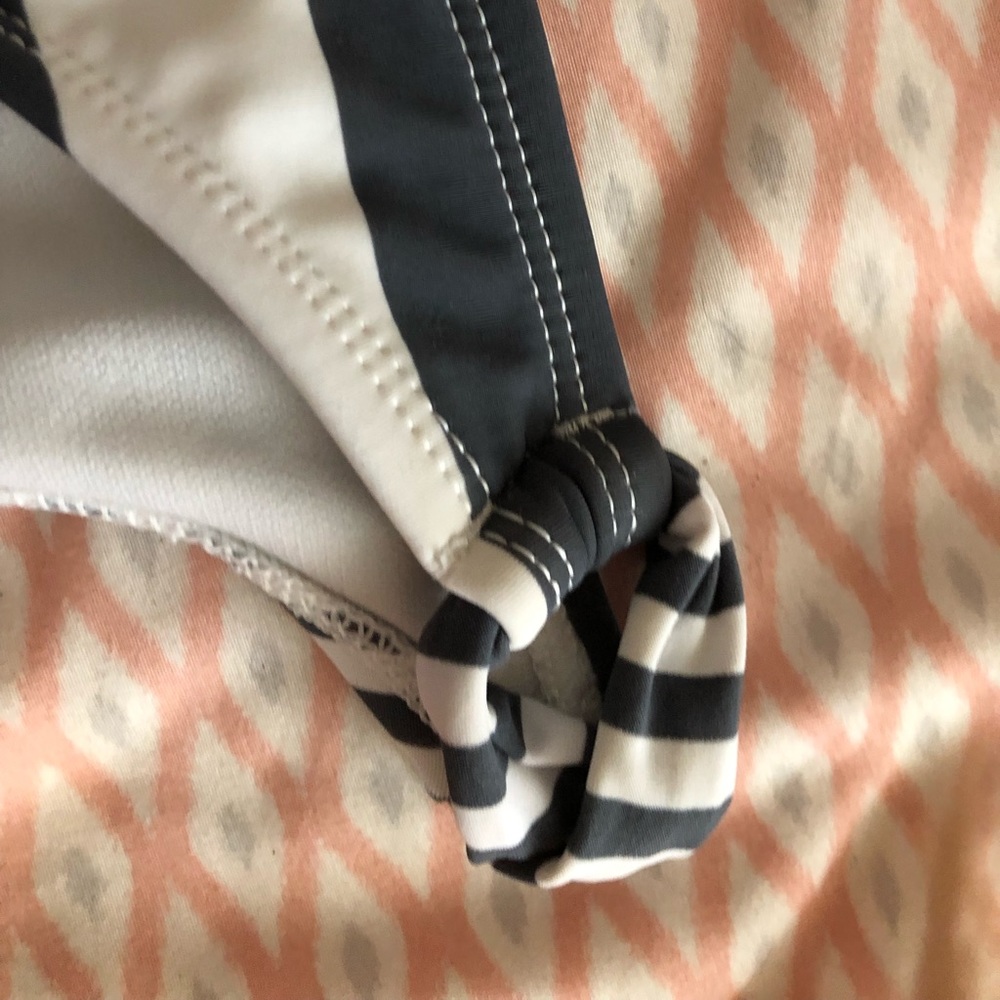 Perfect condition bikini! - Picture 11 of 11